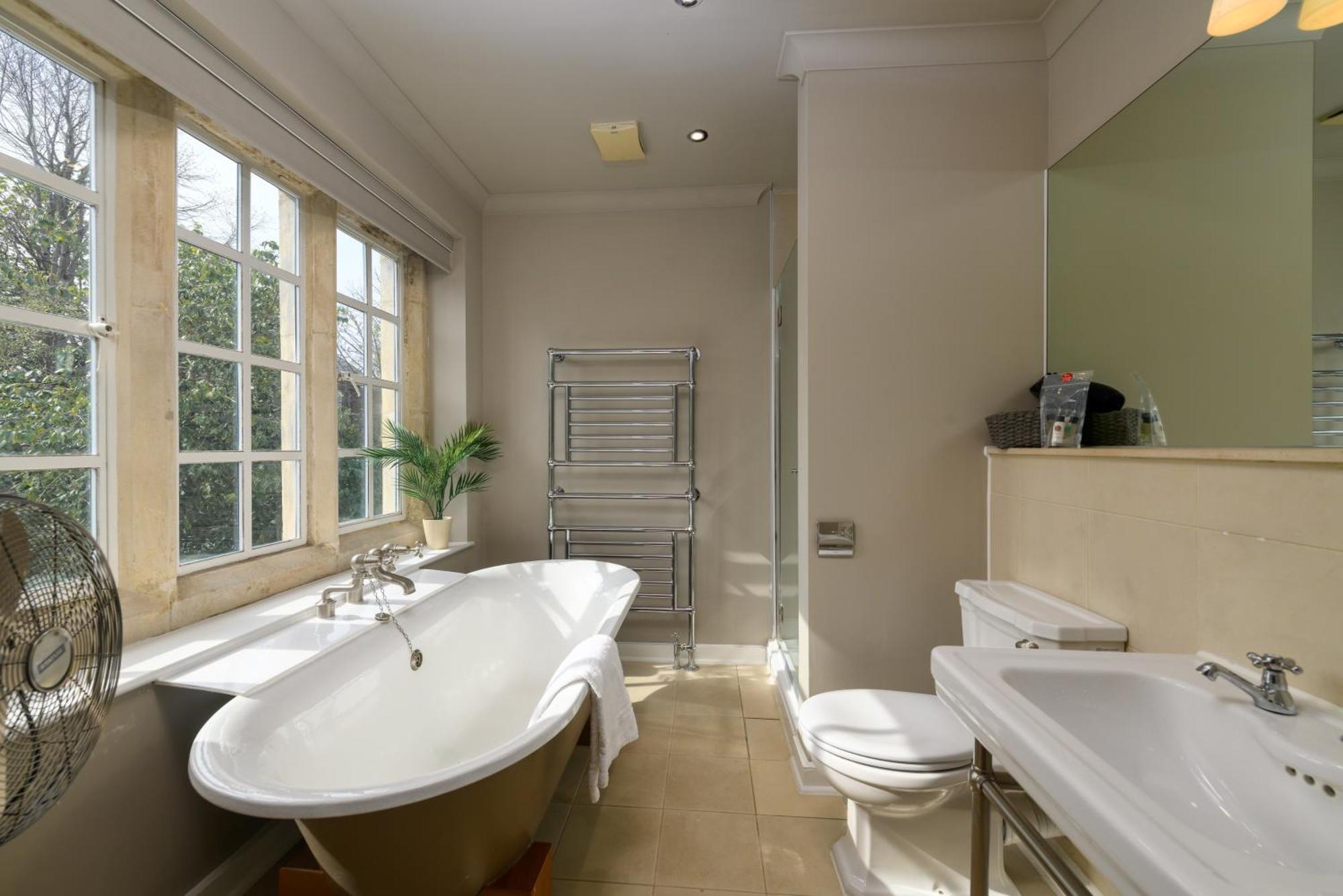 Holm House Hotel Пенарт Екстериор снимка