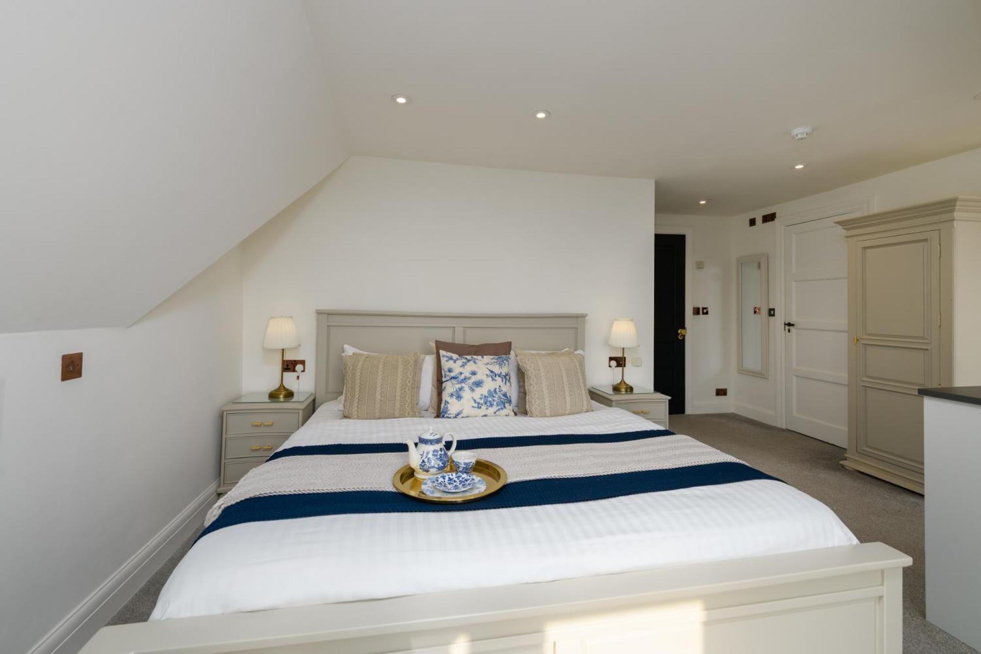 Holm House Hotel Пенарт Екстериор снимка